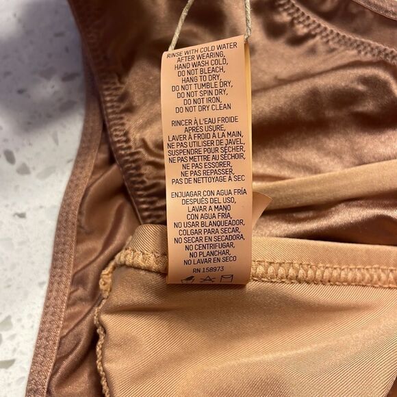 NWT Skims Nude Bikini top and Desert clay bikini bottoms - Picture 14 of 16